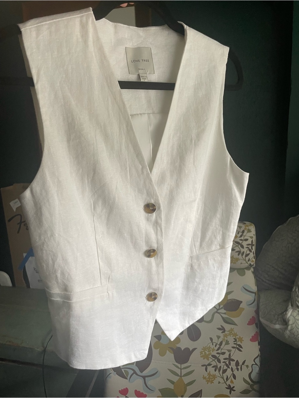 Love Tree White Linen-Blend Button Front Vest